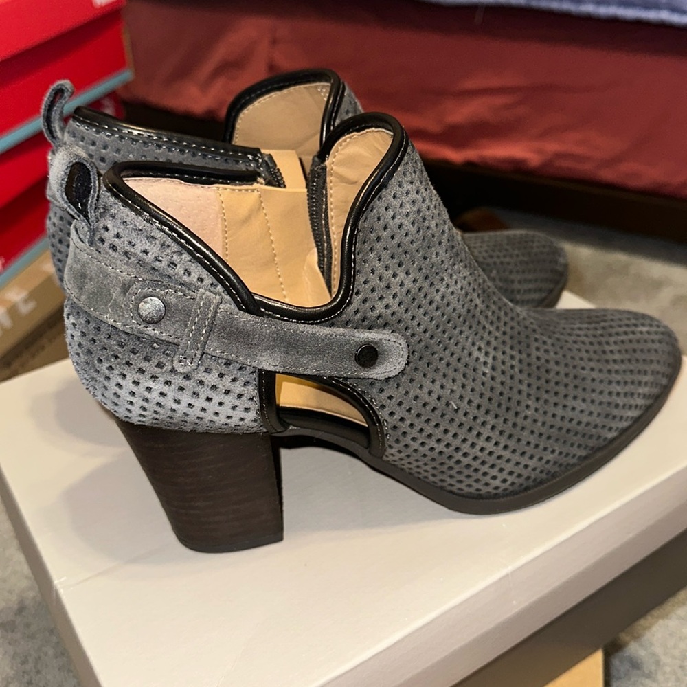 Ladies Franco Sarto booties